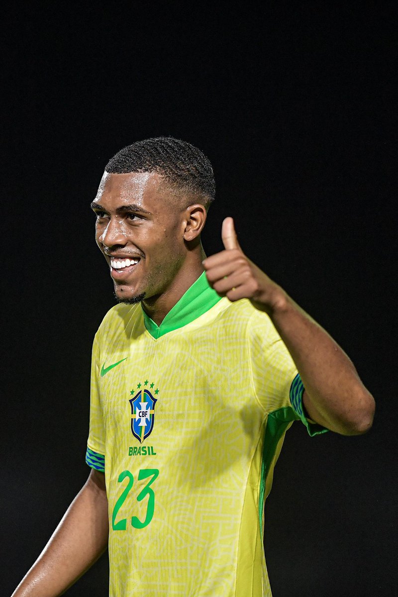 newscolina's tweet photo. TEVE GOL DO RAYAN HOJE 🇧🇷 https://t.co/OaLa81Q3xn