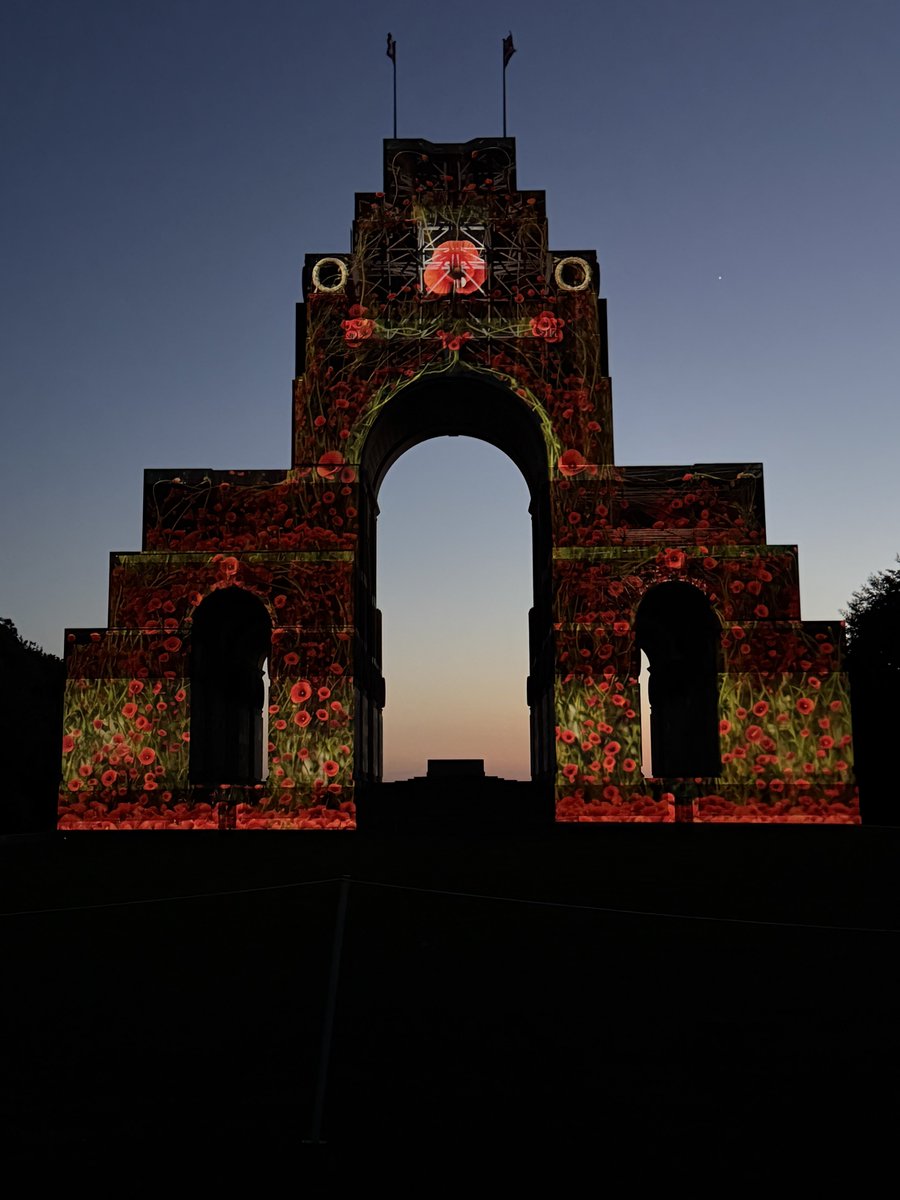 valentinpst's tweet photo. 110 years after the Battle of the Somme, the Thiepval Memorial was illuminated for a tribute as sober as it is moving. 

@CWGC 
@PaysCoquelicot 
@Prefet80 https://t.co/vXkXewSauE