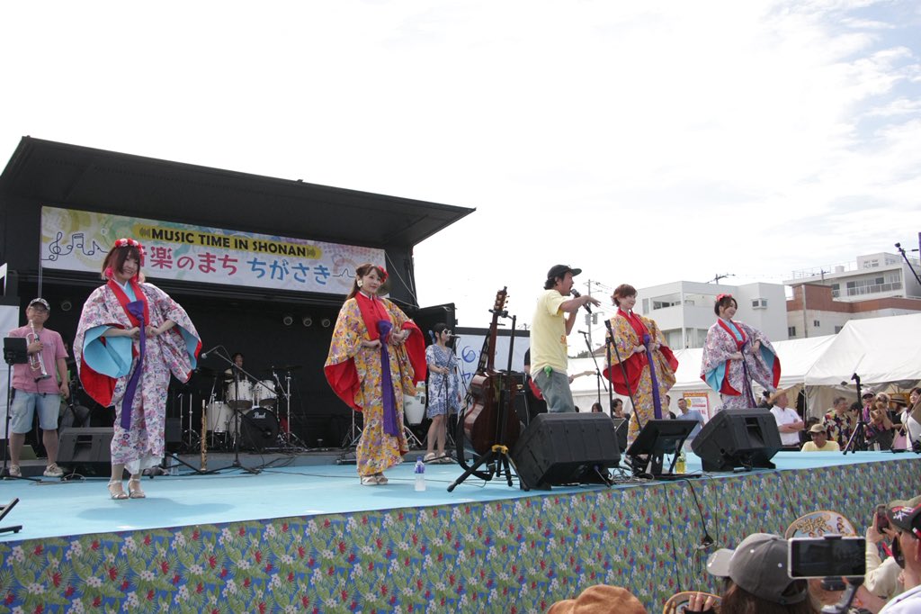 SakuraSaS0625's tweet photo. 湘南祭ありがとうございました〜！！
🌊🌺✨

「神の島遙か国」、ダンサー初お披露目です👘

晴れてよかった〜✌️☀️

#いとしのエリーズ 
#湘南祭 https://t.co/kkTGNjEtZq