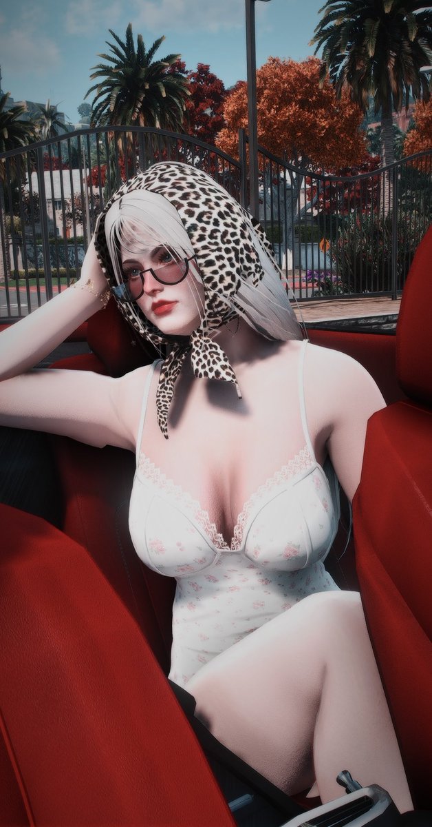 Cheezuucakes's tweet photo. thinking about dick🤧 #fivem18 #nsfw #fivemnsfw https://t.co/6WvGzP30Oh