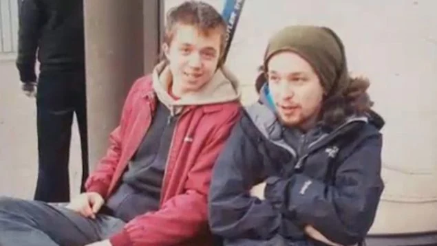 ZDelthur's tweet photo. @Joseda_96 ¿Pero qué nos estás contando José? 😂 Si cuando salió todo lo de Errejón (amigo intimísimo de Pablo desde hace muchos años), este callaba más que 1 tumba ¿No es extraño que Pablo no supiera o sospechara sobre el comportamiento de su amigo o de Monedero? Pablo no es nuevo ni tonto https://t.co/poykoZtbX1