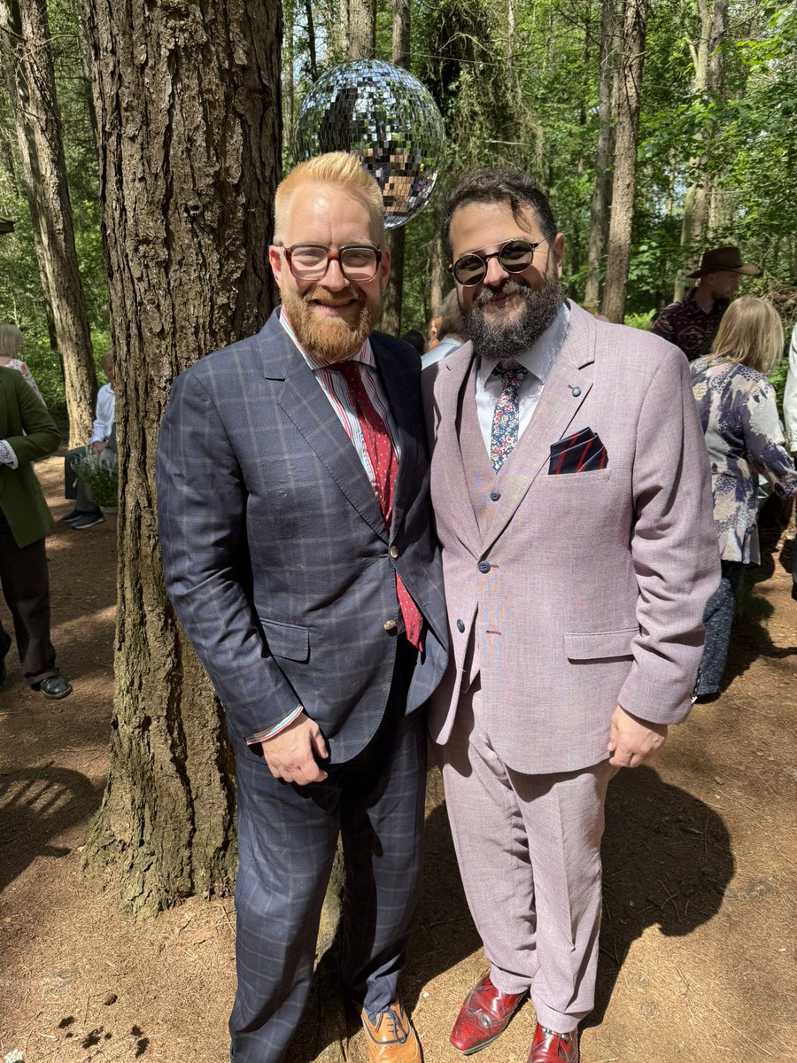 BearBackPod's tweet photo. An incredible weekend celebrating the magic of love, friendship and togetherness at Camp Kátur

Congratulations to Rachel and Lisa on a beautiful beginning to married life! https://t.co/u2ZIPNpVFo