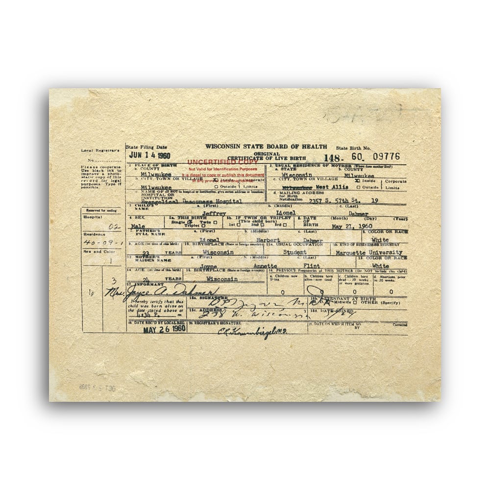 syscholfield's tweet photo. Birth certificate of JEFFREY DAHMER, 1960-1994, American serial killer a.k.a. the "Milwaukee Cannibal" or the "Milwaukee Monster." Born 4:34 PM.

Libra rising ain't always lovely. Ditto for Venus in Taurus. ♎️♀️♉️😱

https://t.co/mIP3N4K9oy https://t.co/AmnmpcsnR1