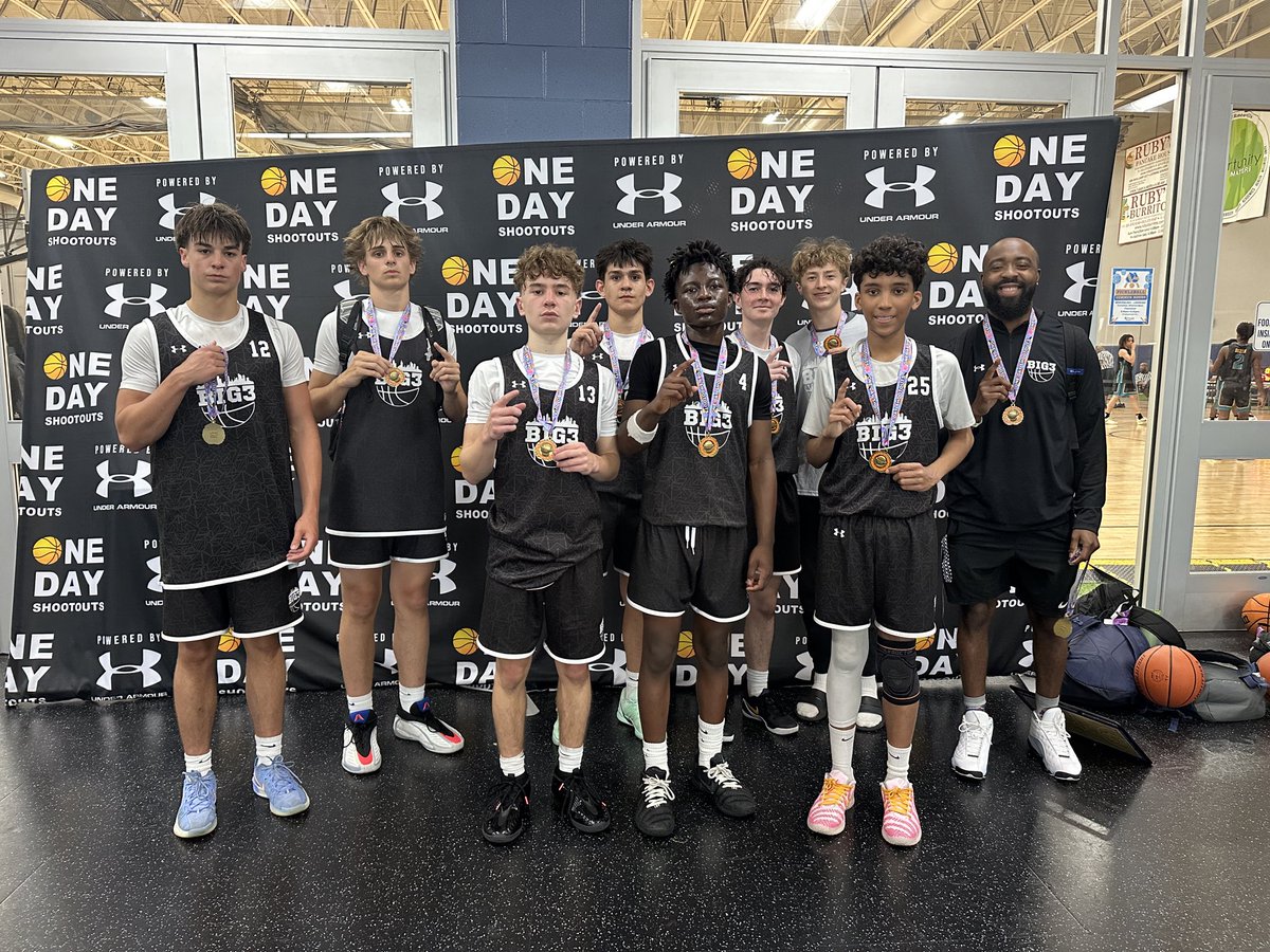 OneDayShootouts's tweet photo. 🏆Congrats to BIG3 National JT, HS Boys Blue Champion at today's One Day Spring Finale .
☀️NEXT (June 6-7) One Day Summer Tip-Off
(2-3 games).  
https://t.co/voqG6sqLV5 https://t.co/2qhquaCCLY