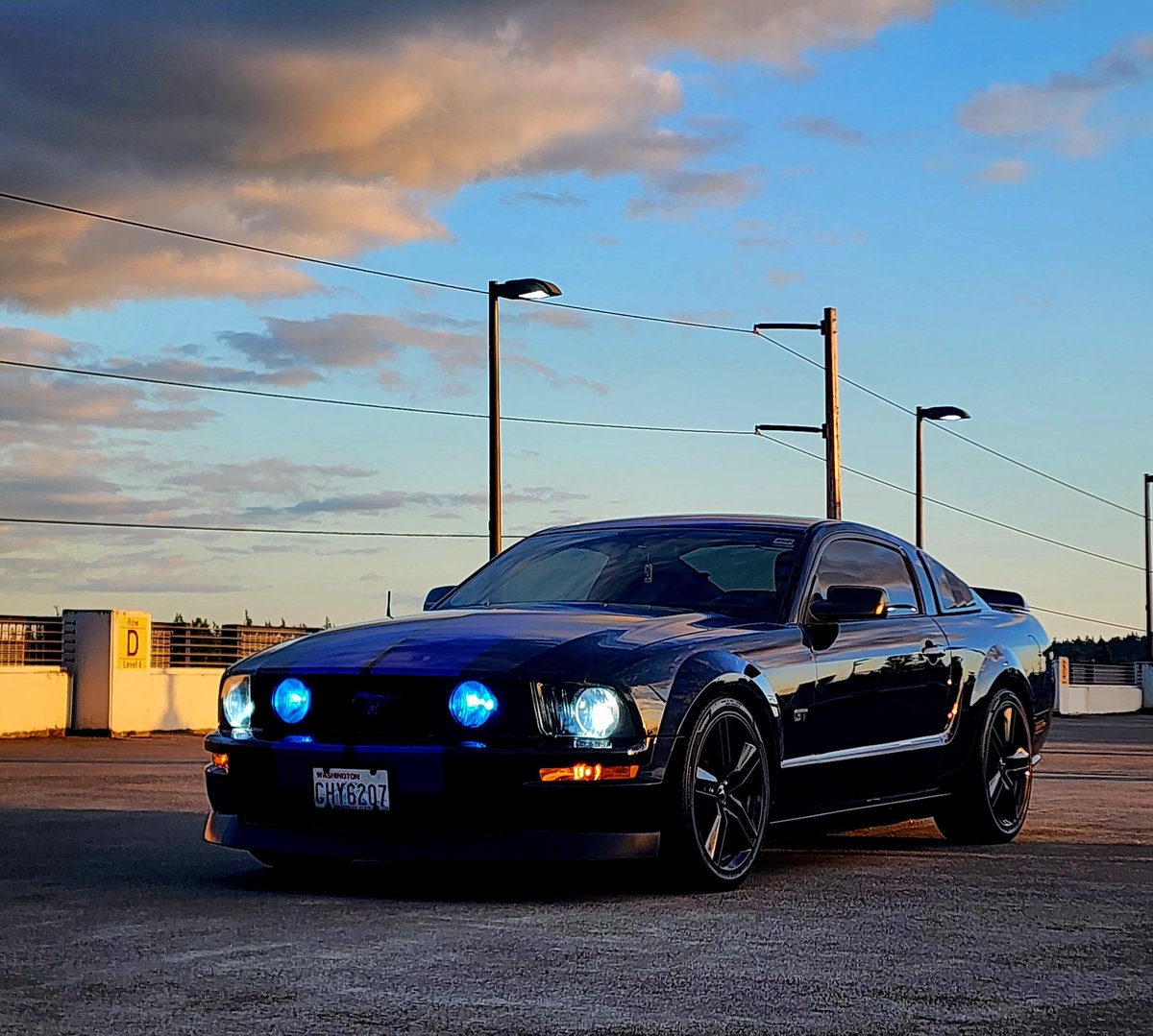 coachput's tweet photo. Washington sunset.#mustang https://t.co/YXIyS0mrLz