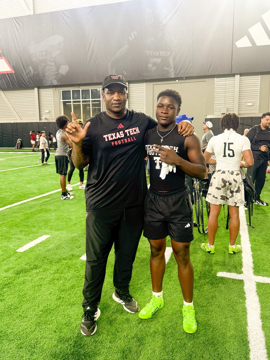 keimarion_2's tweet photo. Appreciate @BnanceTTU for the camp invite! I got some good work &amp; quality reps in at running back today with @GarretMcGuire. Look forward to hearing from yall soon! @CoachCiB @coachisbk24 @CoachRJones_ @rtpegleg @BCHSFBall https://t.co/RQrp5sylvT