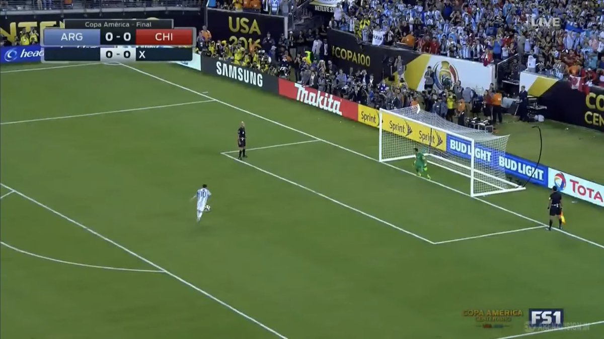 xdaredevlx's tweet photo. Same sort of missed penalty vibe😭🙏 https://t.co/8k1U8kfDkw
