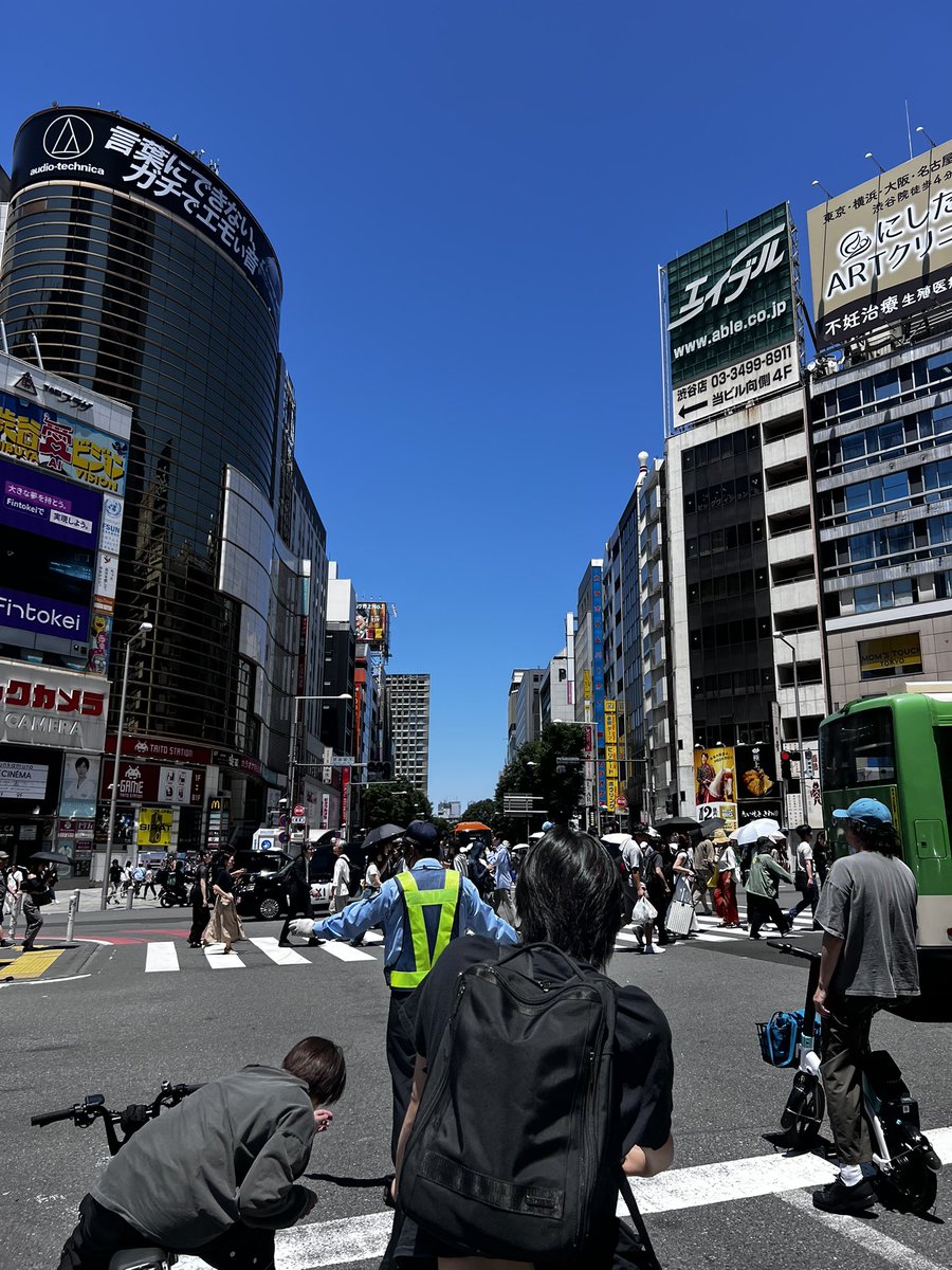 gaiaslastlaugh's tweet photo. I will be ultra boring and say I love living in Tokyo. You’ve got dense urban infra, rich nightlife, and outlying areas that are essentially inaka. It’s so vast and diverse and I haven’t even explored a tenth of it https://t.co/Z67nOgdqo3