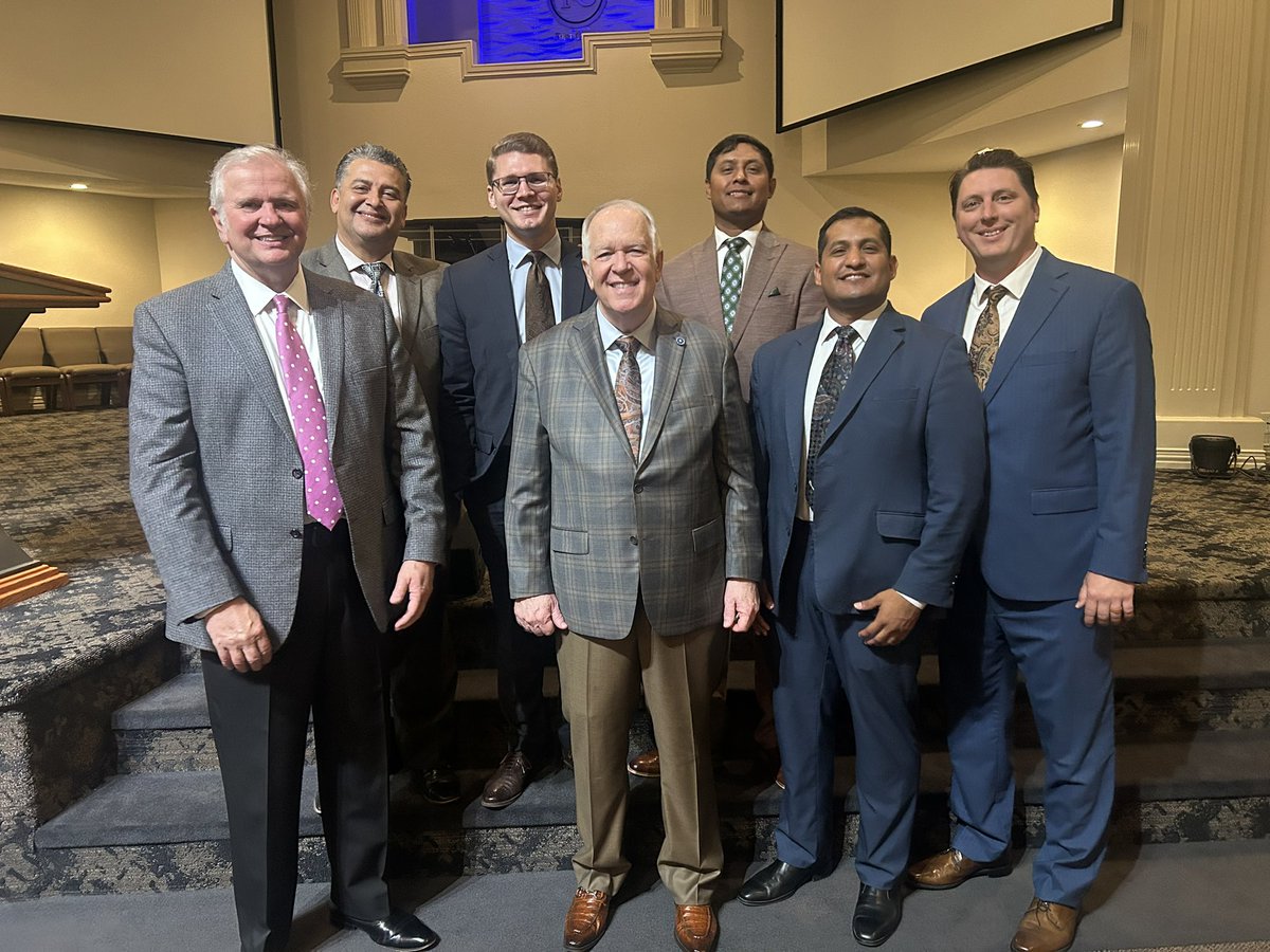RWMartin63's tweet photo. Always a great Sunday when ministering for Pastor Gary Wheeler and First Church of Orange, Texas. Powerful altar service. God is doing great things in Orange. Thank you, pastor, for you and your wife’s kindnesses to me and Alison. https://t.co/ttNrHNQZcc