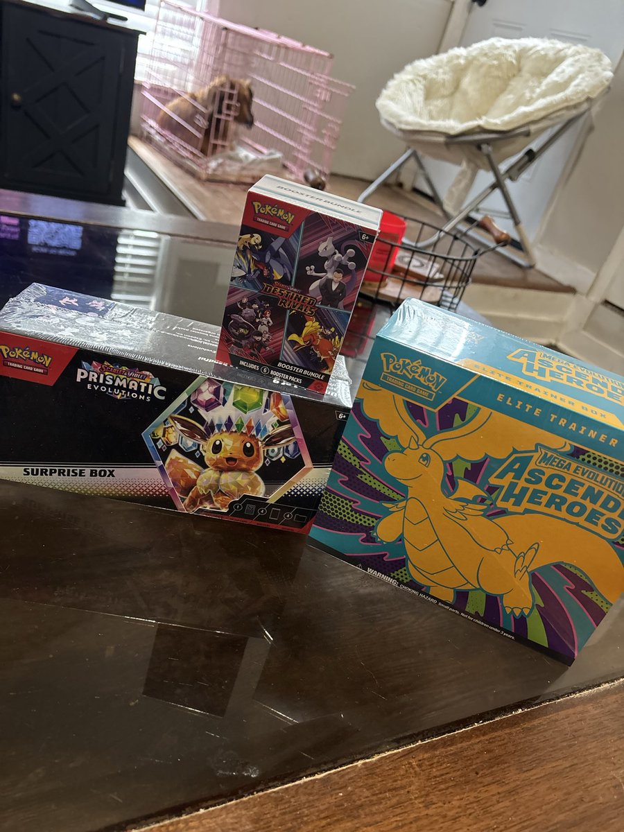 ChadYarbrough1's tweet photo. Are these worth anything? Got them at a yard sale for $10. Looks like they are in original packaging. LMK https://t.co/SYWliYYeA0