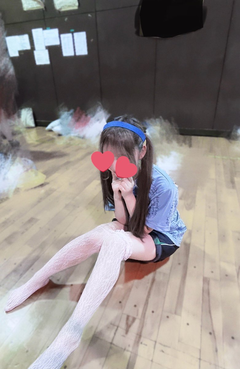 みお tweet media