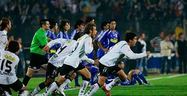 usuariodelcolo's tweet photo. @alexaandderr777 @RomnticoB0hemio @Elleon_edlp @felipeneduroUC TU IDOLO PERRA MARCELA SALAS FACHO CONCHETUMARE SE RETIRÓ LLORANDO EN LA FINAL MÁS GRANDE DE CHILE EN TU SUPUESTO ESTADIO ARRENDATARIO CULIAO https://t.co/aX8kF2dci0