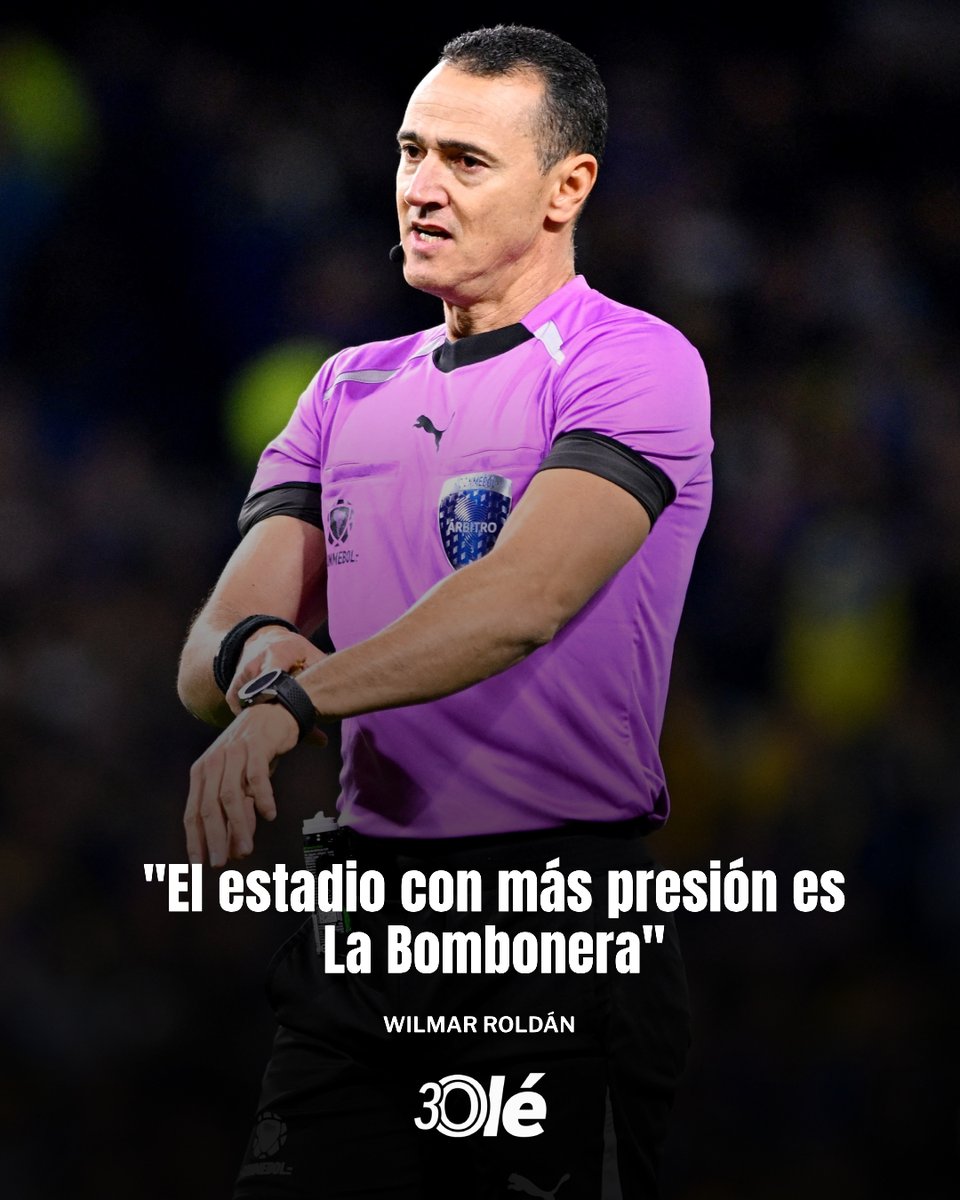DiarioOle's tweet photo. 🗣️🇨🇴 WILMAR ROLDÁN: "EL ESTADIO CON MÁS PRESIÓN ES LA BOMBONERA"

❌ Viene de ser árbitro en la reciente eliminación de Boca ante U. Católica en fase de grupos de la Copa Libertadores. https://t.co/9w9NNo42l2