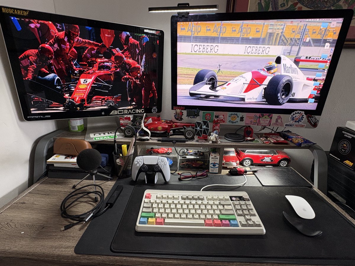 bujufer's tweet photo. Adiós al viejo setup y adiós a MacOSX https://t.co/a1RYcJxvsc