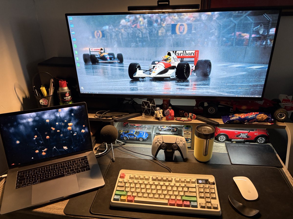 bujufer's tweet photo. Adiós al viejo setup y adiós a MacOSX https://t.co/a1RYcJxvsc