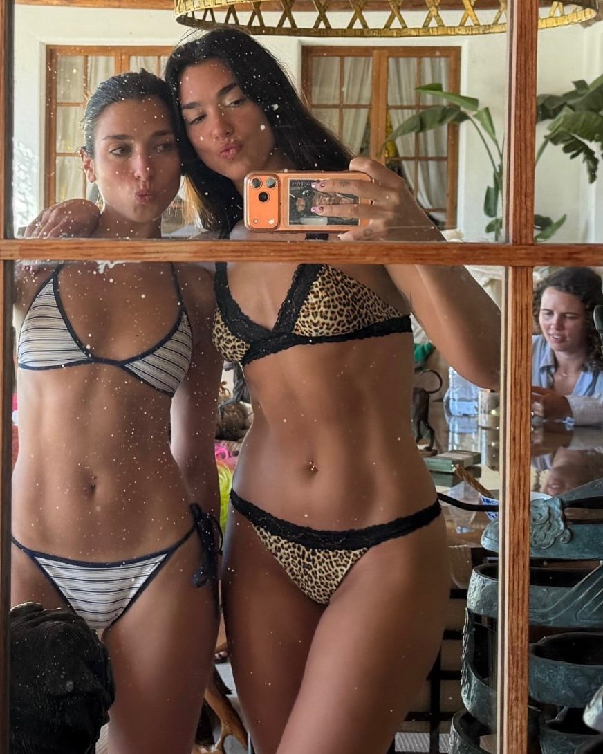 lipacraves's tweet photo. HER BODY TEA https://t.co/RRZDbw4GhG