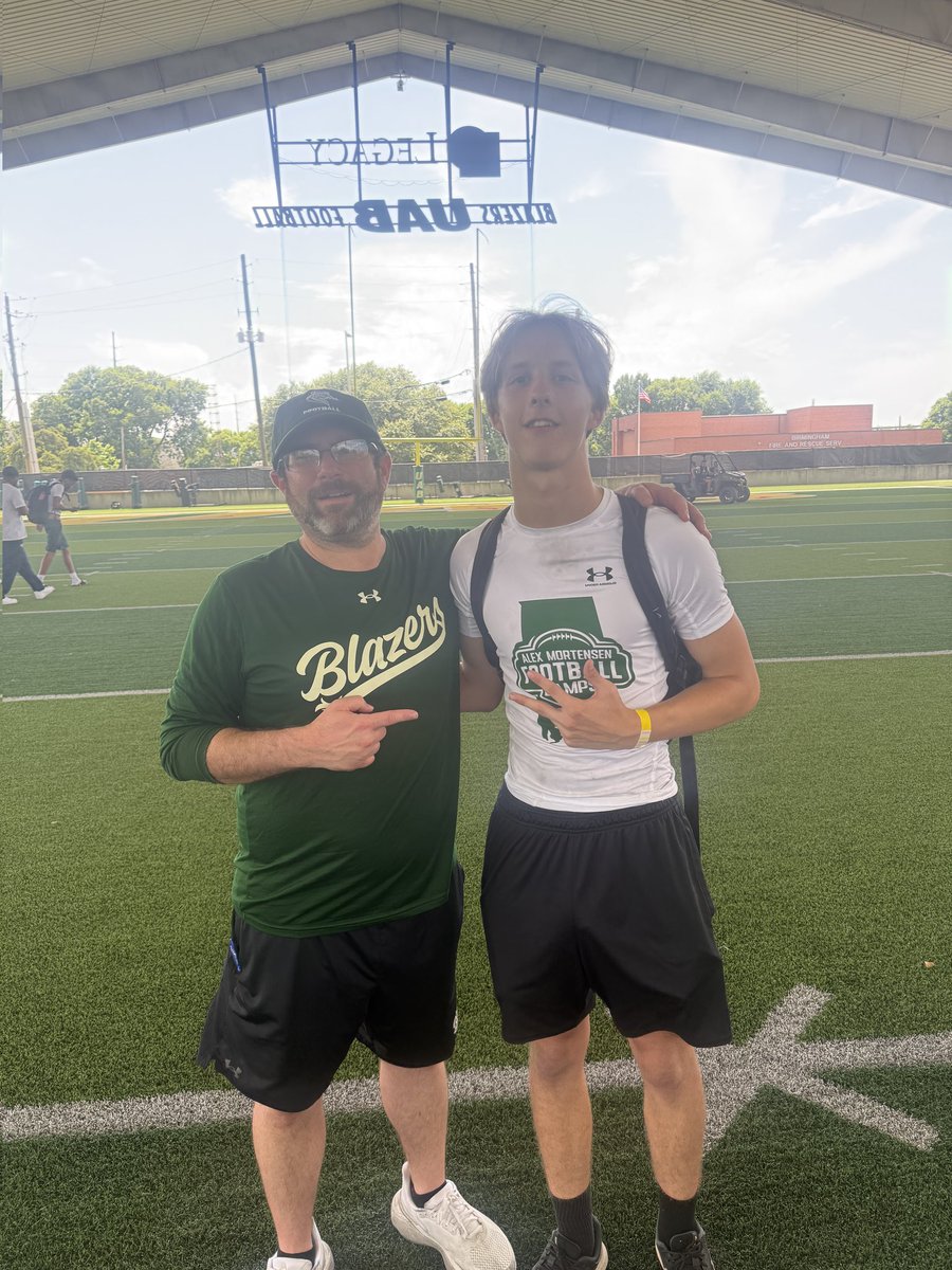 Aaron326C's tweet photo. Great day to compete with the boys at @UAB_FB mega camp!!! @Stathen5  @ZJA34 https://t.co/iHzzVx6sd7