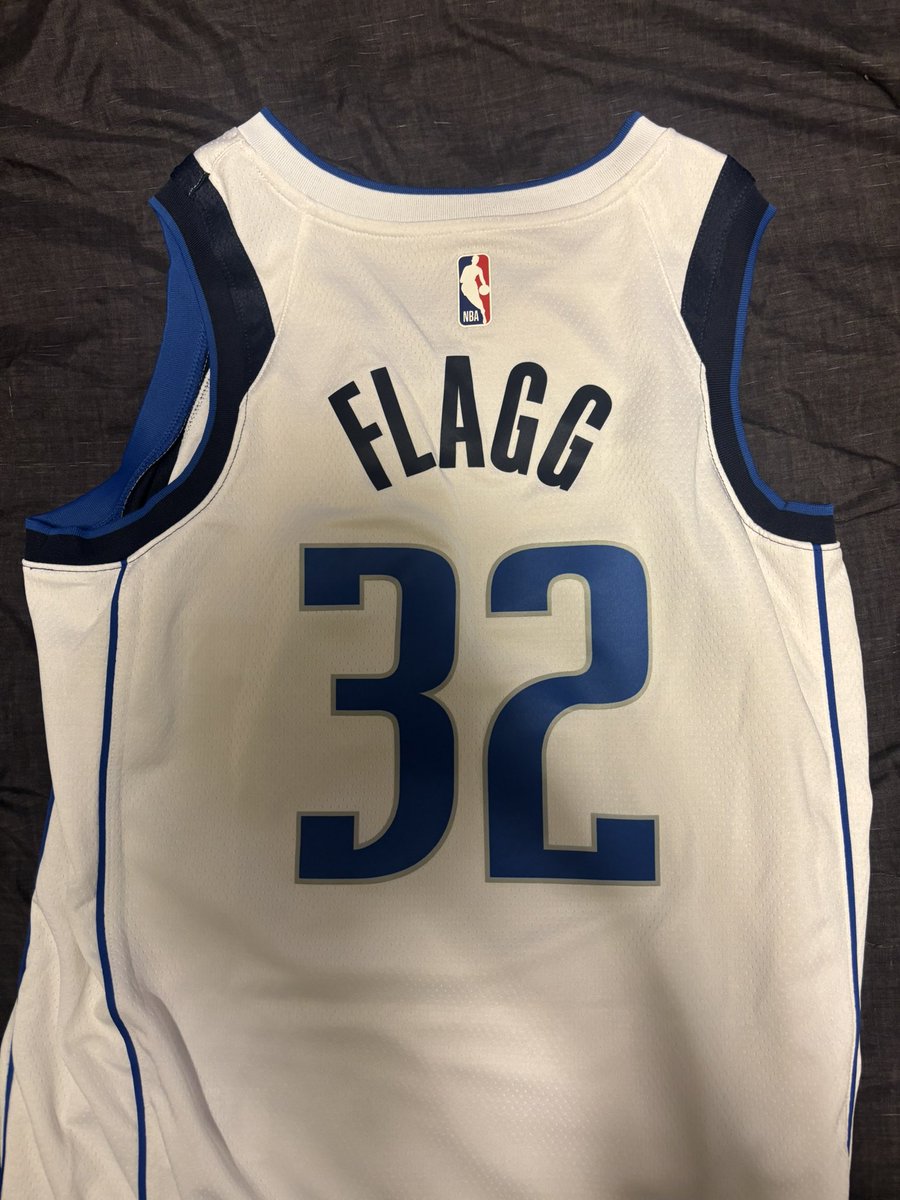 MavsNationYo's tweet photo. Copped my first Flagg jersey! #MFFL https://t.co/zJF8sE8FQt