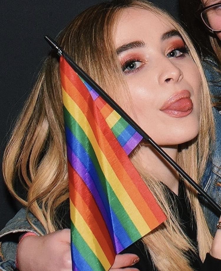 lietolia's tweet photo. happy pride month! https://t.co/GRowBorUYM