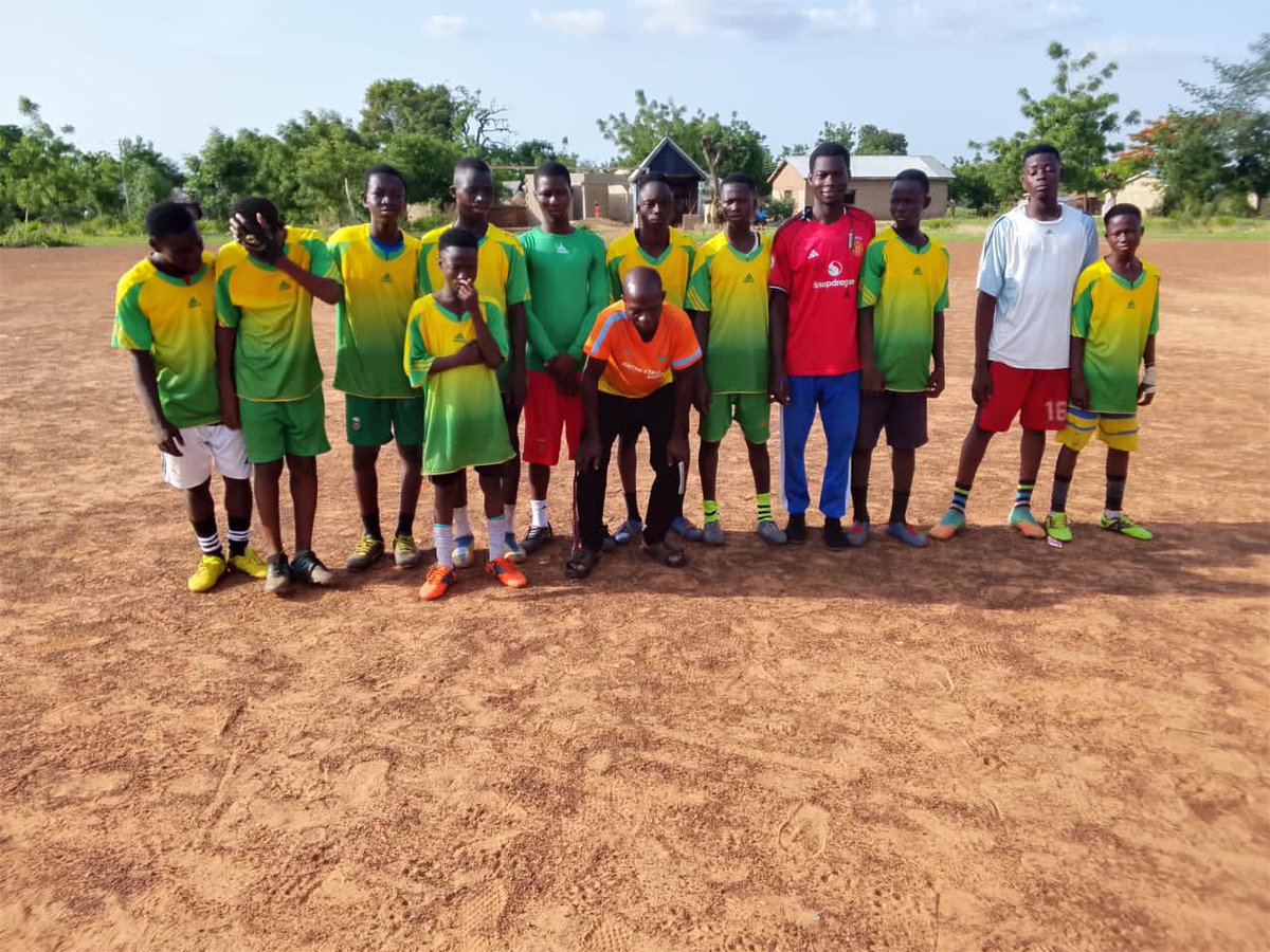 mkaghana's tweet photo. As part of Eid-ul-Adha, Kukuo Circuit in the Tamale Zone sucessfully organized Unity Games at Cheshe bringing together 4 Jama’at: Kukuo, Adubiliyili, Golinga and Cheshe. 

May Allah reward the organizers and all participants.

#khuddam
#Ahmadiyya 
#mkaghana 
#IslamAhmadiyyat https://t.co/pW9Cl4nUav