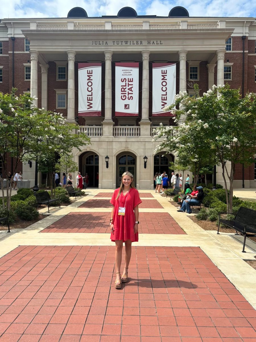 sshspanthers's tweet photo. 🇺🇸 🐾 Rayla Honeycutt and Ava Frachiseur  are representing Southside High School this summer as our American Legion Auxiliary Girls State Representative’s at The Univeristy of Alabama. ALA Girls State American Legion Auxiliary units in all 50 states proudly host ALA Girls State. https://t.co/PtpBf90OBt