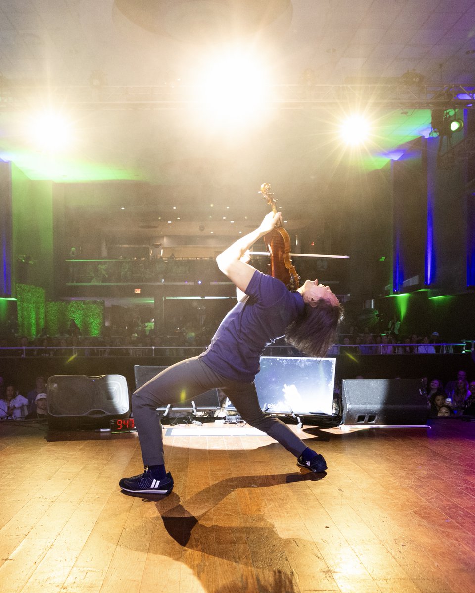 roddychong's tweet photo. CreatorCon 2026! Thank you to the energetic attendees, Matthew Dooley, and the @dooleysocial team for having me speak/perform.
📸: @shaynartker & Katie Rose | Bird & Rose Photography #CreatorCon #roddychong https://t.co/hRkZuUQr5U