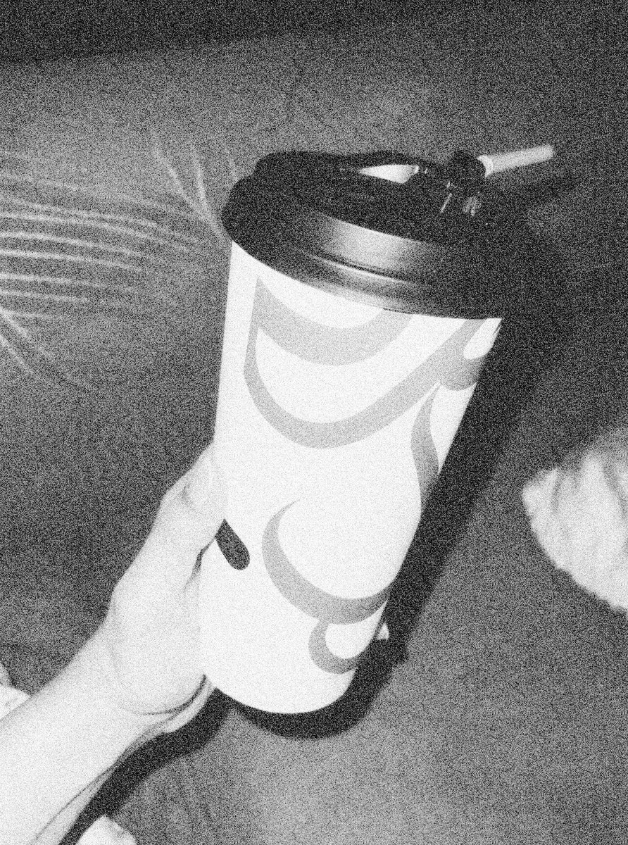Sasa_58_'s tweet photo. 🤍☕️ https://t.co/JcALaZ5myw