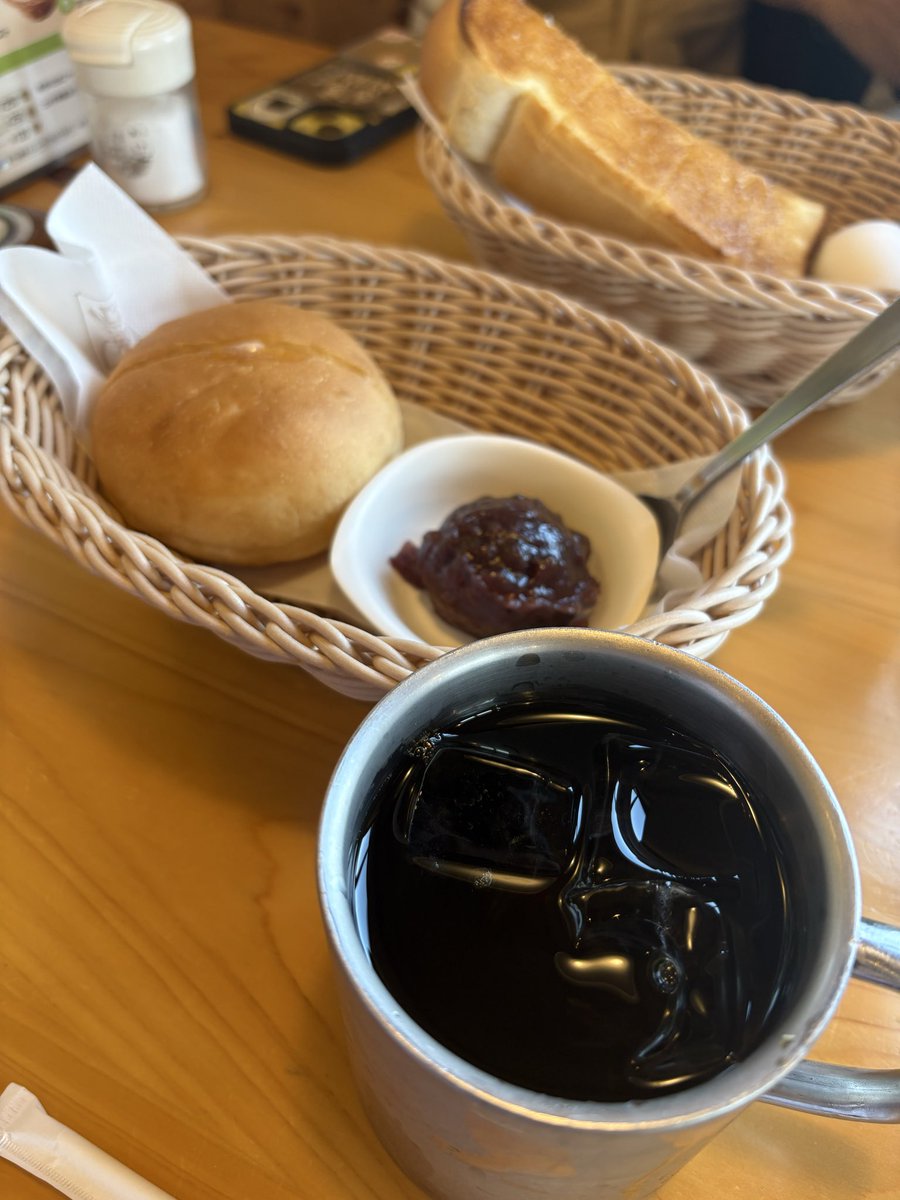 MASA248348's tweet photo. 朝のラー活🍜からの
コメダモーニング☕️ https://t.co/ew9ZB6VZi7