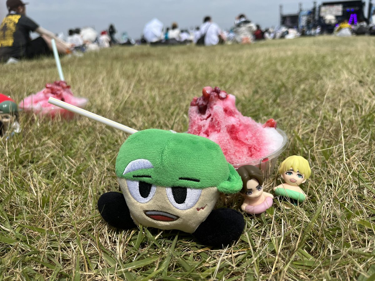 sumire135115's tweet photo. メトロック楽しかった！
ただWEST.のターンの途中で気分悪くなって、前の方にいたのに抜けたのが後悔😭 https://t.co/Oxr3i52VTc