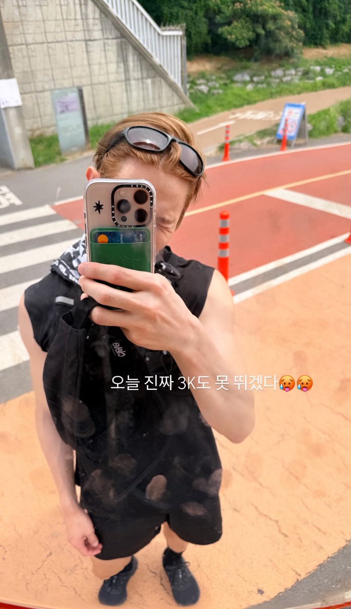 _yosoba's tweet photo. 그대로잖아…… https://t.co/0bERKB6p17