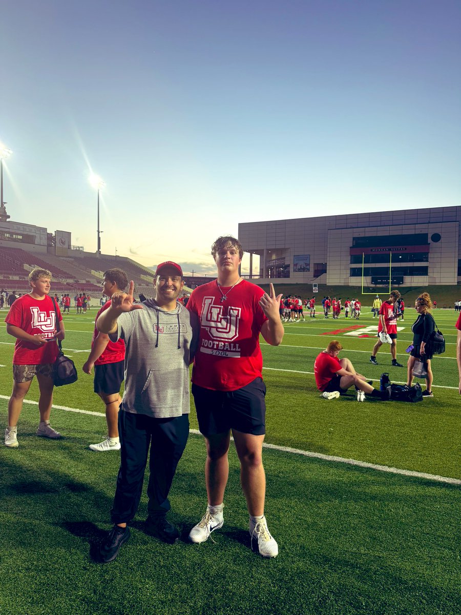 CollinWeaks tweet picture