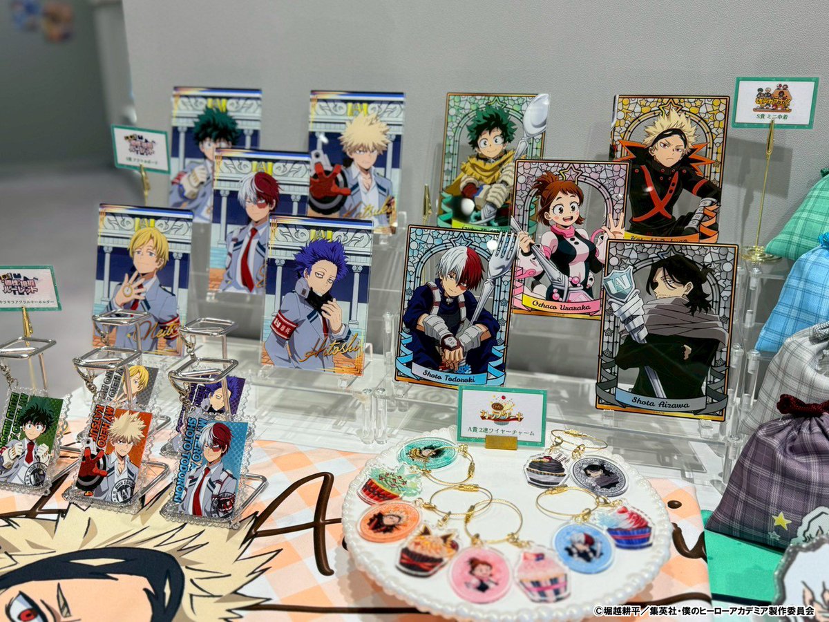 heroaca_ev's tweet photo. ／
　#雄英オープンスクール 横浜会場では
　3つのミニゲームが登場中‼
＼

✊見学！"個性"把握ルーレット
🧁作れ！カップケーキ
🫧みんなで！雄英ガラポン

是非ご挑戦ください💨💨
https://t.co/BxPgSUdwtU
#heroaca_a #ヒロアカ https://t.co/gSg4lSXn0J