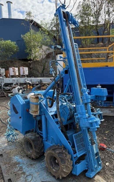 EquipmentHubPL's tweet photo. *FOR SALE* TMA TN09 Mini Geotechnical Auger Kanga Style Drill Rig *FOR SALE*

Make: TMA
Model: TN09
Engine: Two Cylinder Kohler Diesel

*Finance Options Available*

Interested? Contact Us!
Email: info@equipmenthub.net / terry@equipmenthub.net
Ph: 1300 637 455 / 0407 826 159 https://t.co/h84JSHPmh9