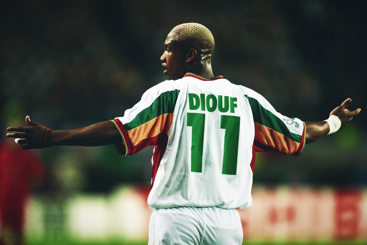 OnThisDayReds's tweet photo. #OTD in 2002:
Liverpool sign Lens striker El Hadji Diouf for £10m https://t.co/Pg3uXtwzO8