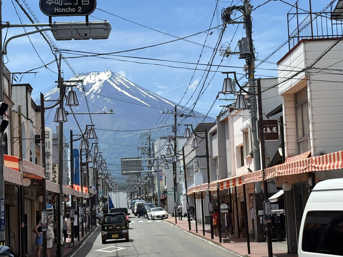 hirobd's tweet photo. 富士山眺める https://t.co/ut3Pvh2mGA