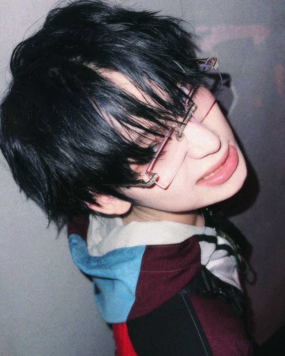 ʚ elio lane ɞ tweet media