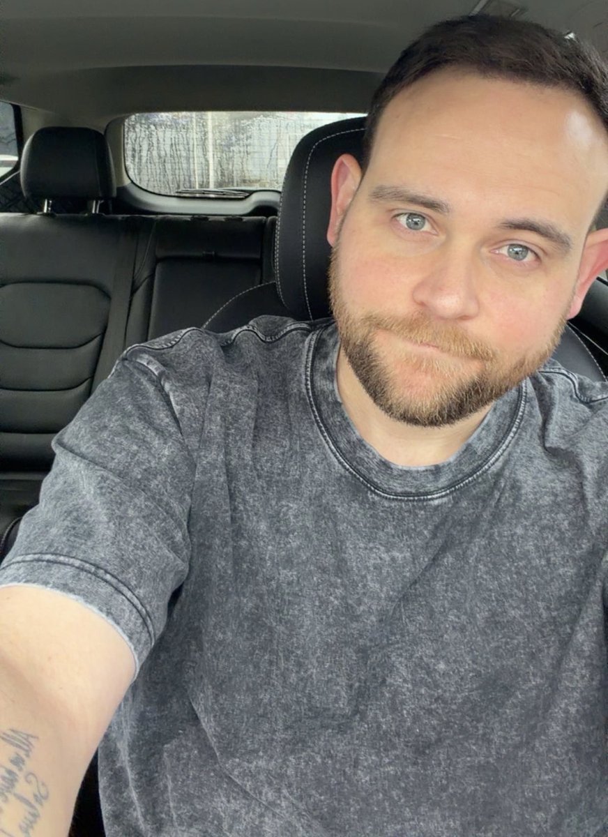 Rian_Beau's tweet photo. Start of the week already 🙃 https://t.co/HJD2hhqA5g