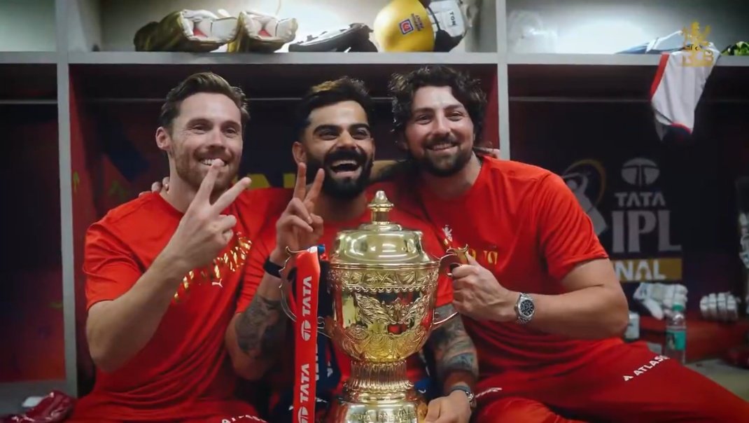 Melbourne__82's tweet photo. ASHES HERITAGE ✌🏻 https://t.co/3gexYNLmlq