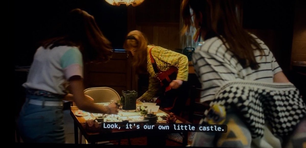 juno_comet's tweet photo. ok genuinely how have I never noticed  Mary with this CHECKER (chessboard) jacket and massive NO! pin in the E8 epilogue 

#lovewinsgate https://t.co/Svs8SgAnov