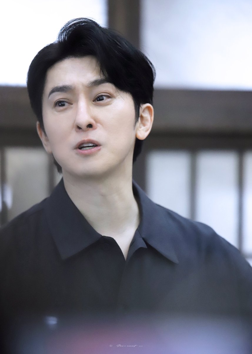 pine_s_pic's tweet photo. 260530 팬레터 공연 후

#강필석 배우님

살아있는 강한 눈썹.....⳻_⳺ https://t.co/JWnTNPuxVy