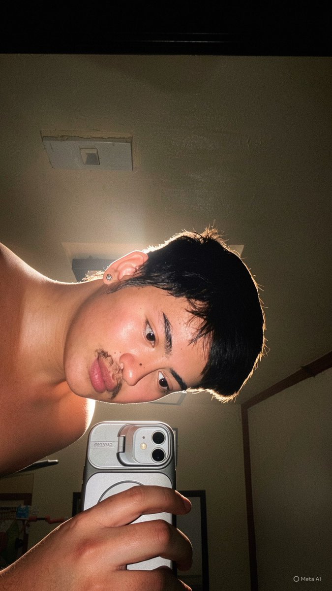 dong_kendrick's tweet photo. Ang init mo naman cebu😮‍💨 https://t.co/ySh4jeVoFU