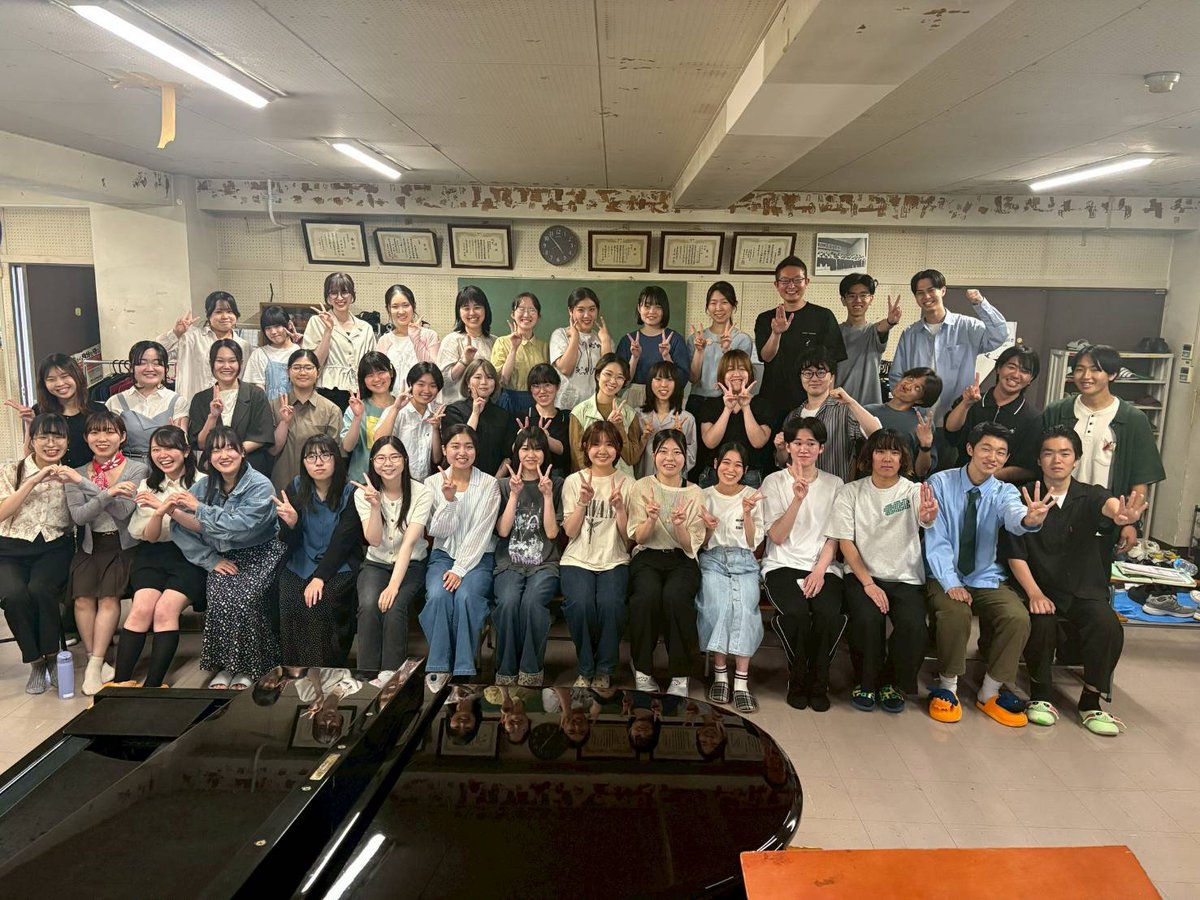 choeur_soleil's tweet photo. 【5/31練習報告】
本日は、ジョイントコンサートに向けて、東京農業大学Hallen Chor(@HallenChor) の皆さんと合同練習でした
本番まで残り2週間、最後の仕上げに入ります!

#tufs #外大 #コールソレイユ #混声合唱 https://t.co/bgfdyDxIyK