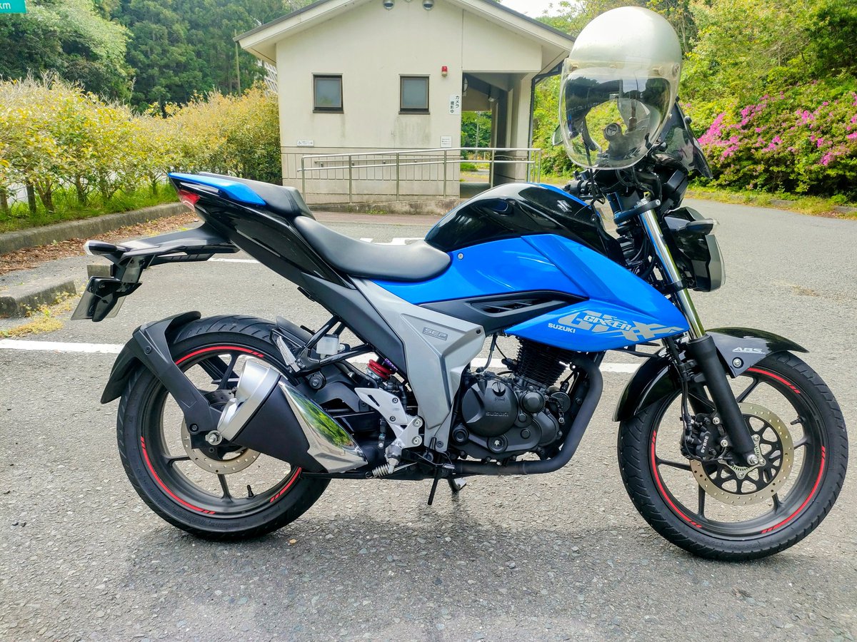 adoebu's tweet photo. 今回のジクサー150の燃費
535.1k走って9.37L給油⛽️
リッター57.1k
省エネ運転をした訳じゃ
なくこの燃費🤩 https://t.co/6mGTz3rV20