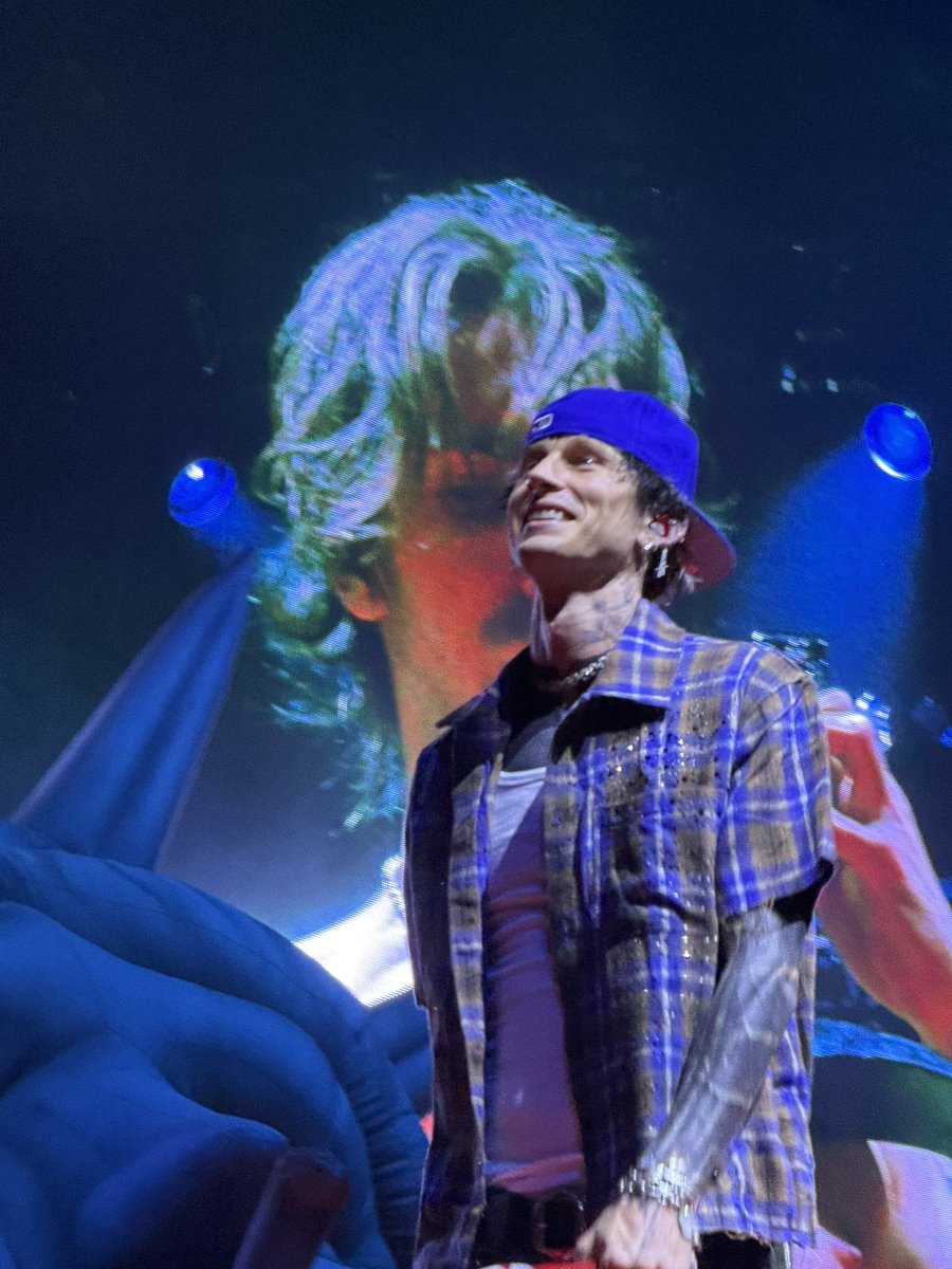 sntrys's tweet photo. RAP DEVIL https://t.co/IJFTvfWYoT