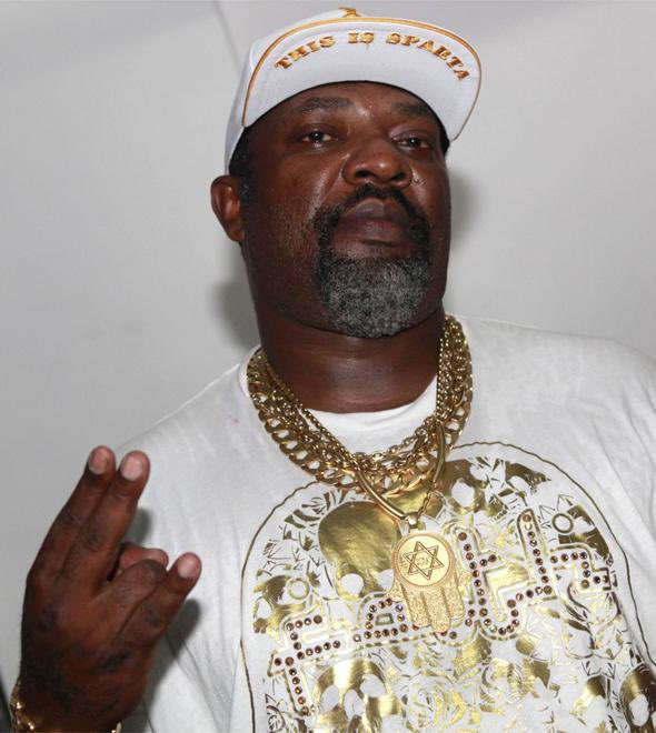 PoderosoCoutao's tweet photo. @nerdemcartaz Grande Mr.Catra! https://t.co/YE8Qw421TW