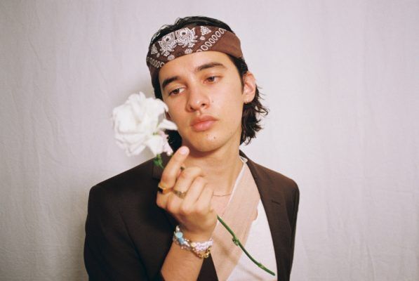 soundcheckspins's tweet photo. Now Playing: "Thank You I Guess" by LOCAL @ForrestNolan

New San Francisco music on the radio - this one is a @DallasSF special, he showed us the tune and we've been obsessed ever since!

Forrest is local AND self-taught 🤩 

#NP on @live105fm’s SOUNDCHECK with DJ @AaronAxelsen https://t.co/xk4ocPIoHD