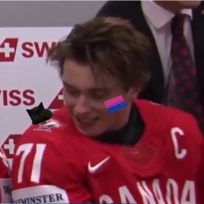 catbrini's tweet photo. #NewProfilePic https://t.co/VZ3mAxCl5Y