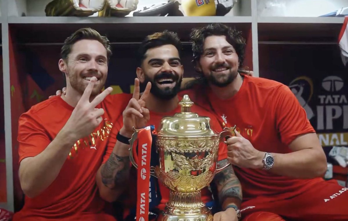 BreatheKohli's tweet photo. A trio I never knew I needed https://t.co/TsWIAdqwk8