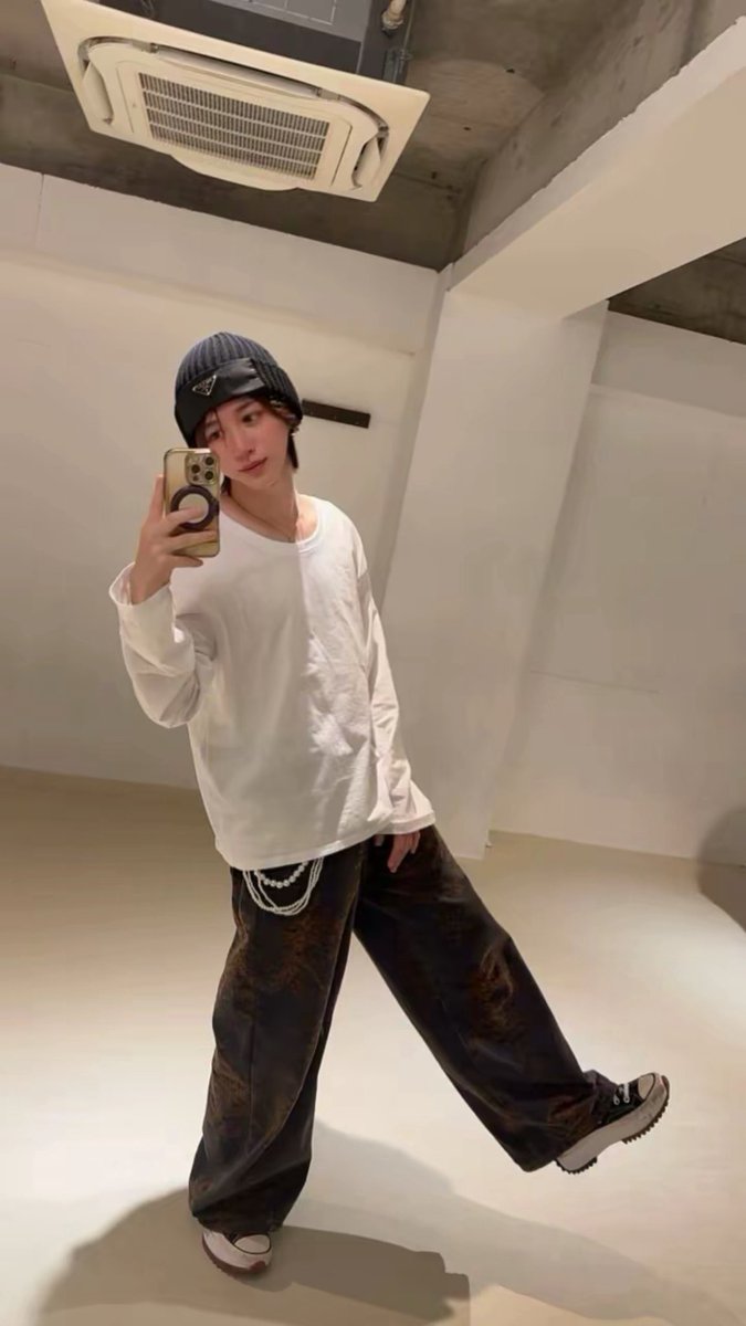 3seesky's tweet photo. ダンススタート！！ https://t.co/uYudyeQRGo