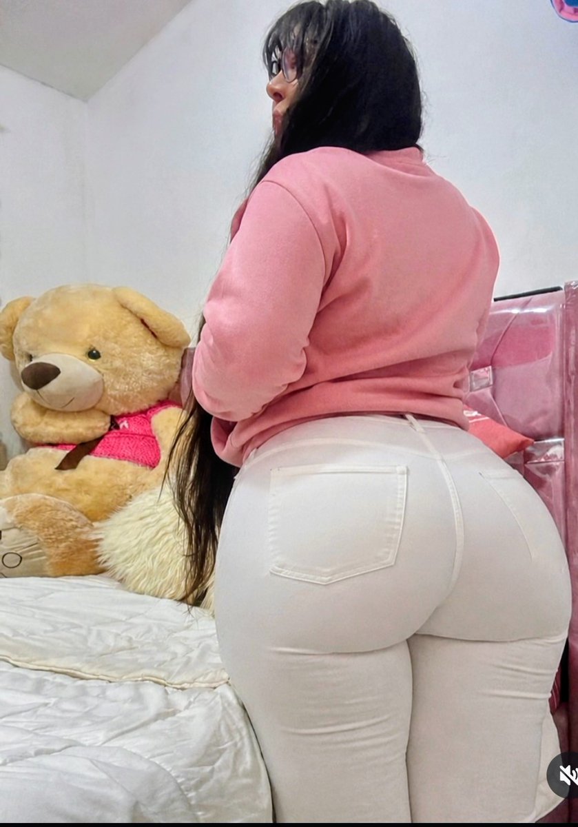 Takodeazada333's tweet photo. PANTALON AJUSTADO💦💦💦 https://t.co/e0vyd4vhUD